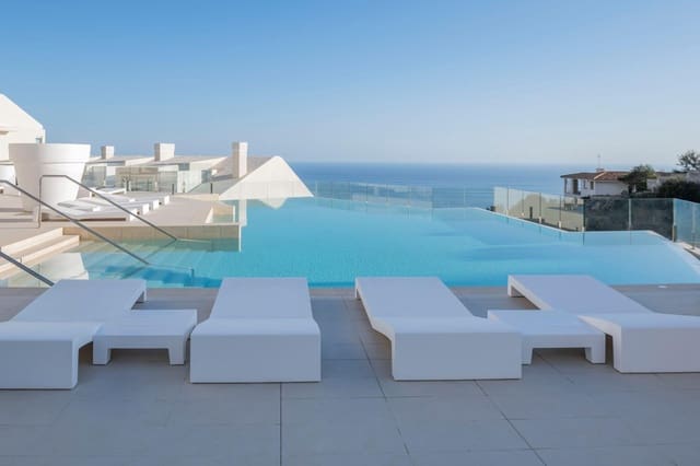 3 quarto Penthouse para venda em Benalmádena pueblo, Benalmádena com piscina garagem - 1 349 000 € (Ref: 10089839)