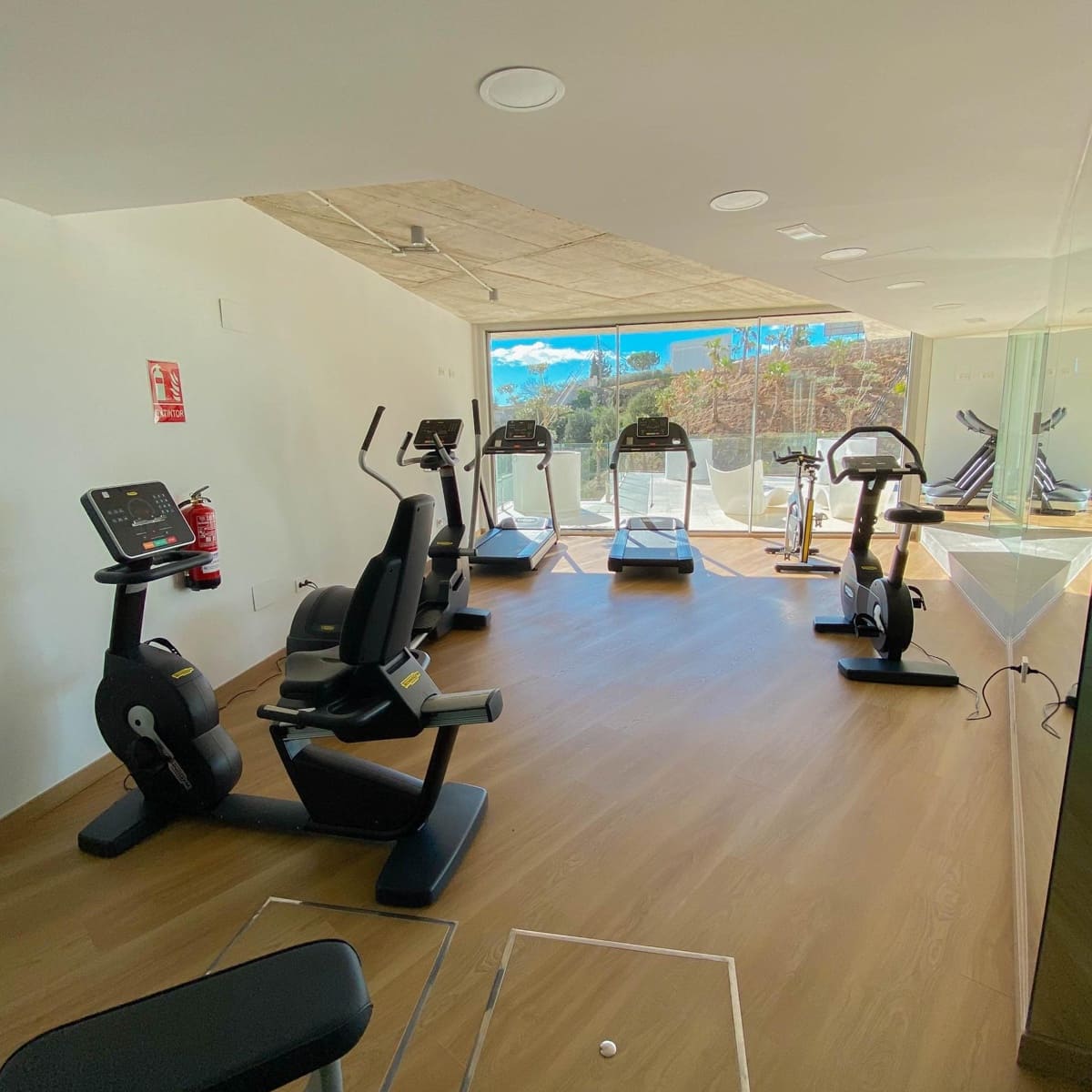 3 quarto Penthouse para venda em Benalmadena com piscina garagem - 1 349 000 € (Ref: 10089839)