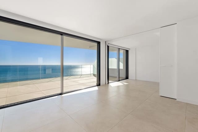 Apartamento Playa de 3 habitaciones en Benalmádena en venta con piscina garaje - 984.000 € (Ref: 10089847)