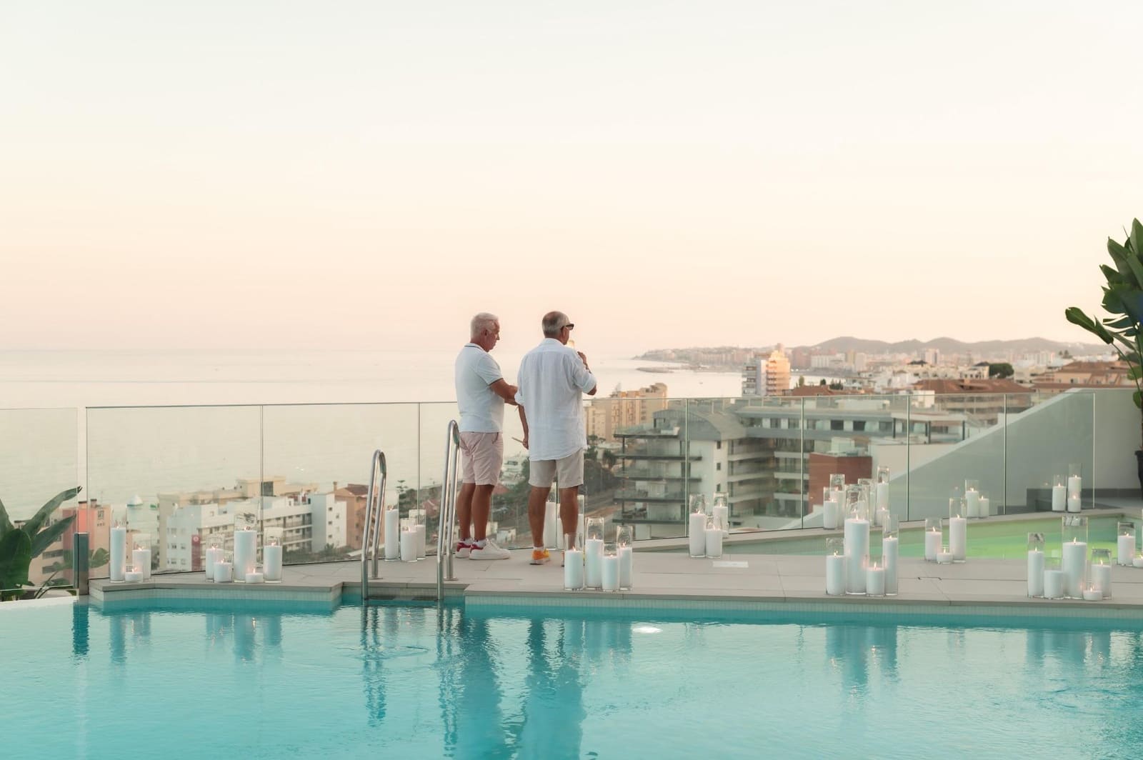 3 soverom Strandleiligheter til salgs i Benalmadena med svømmebasseng garasje - € 984 000 (Ref: 10089847)