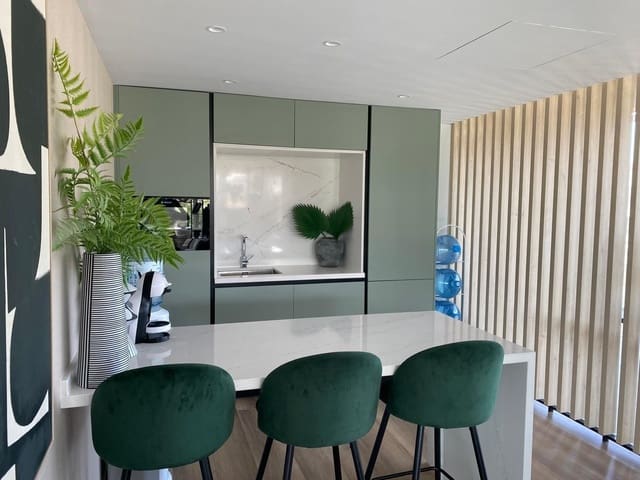 3 Zimmer Reihenhaus zu verkaufen in Mijas mit Pool Garage - 776.000 € (Ref: 10098549)