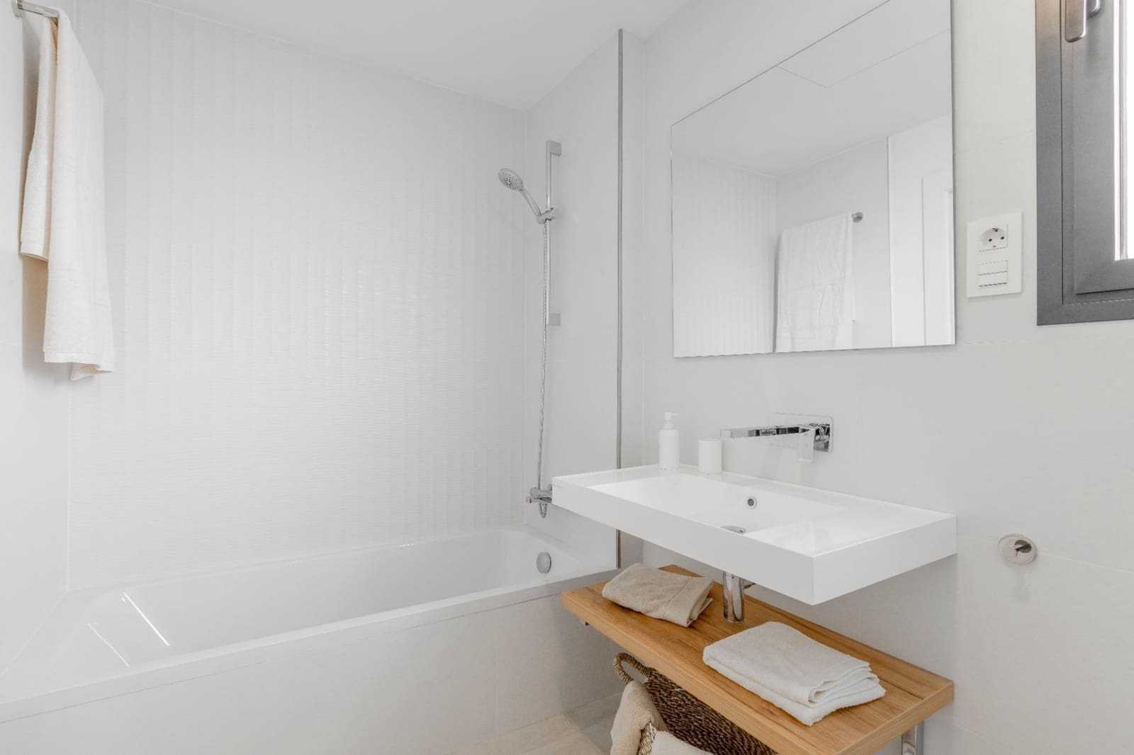 3 Zimmer Reihenhaus zu verkaufen in Mijas mit Pool Garage - 776.000 € (Ref: 10098549)