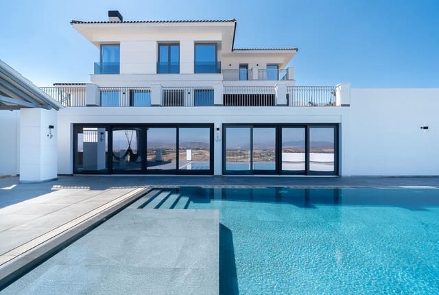 6 chambre Villa/Maison à vendre à Coín avec piscine garage - 1 600 000 € (Ref: 10142499)