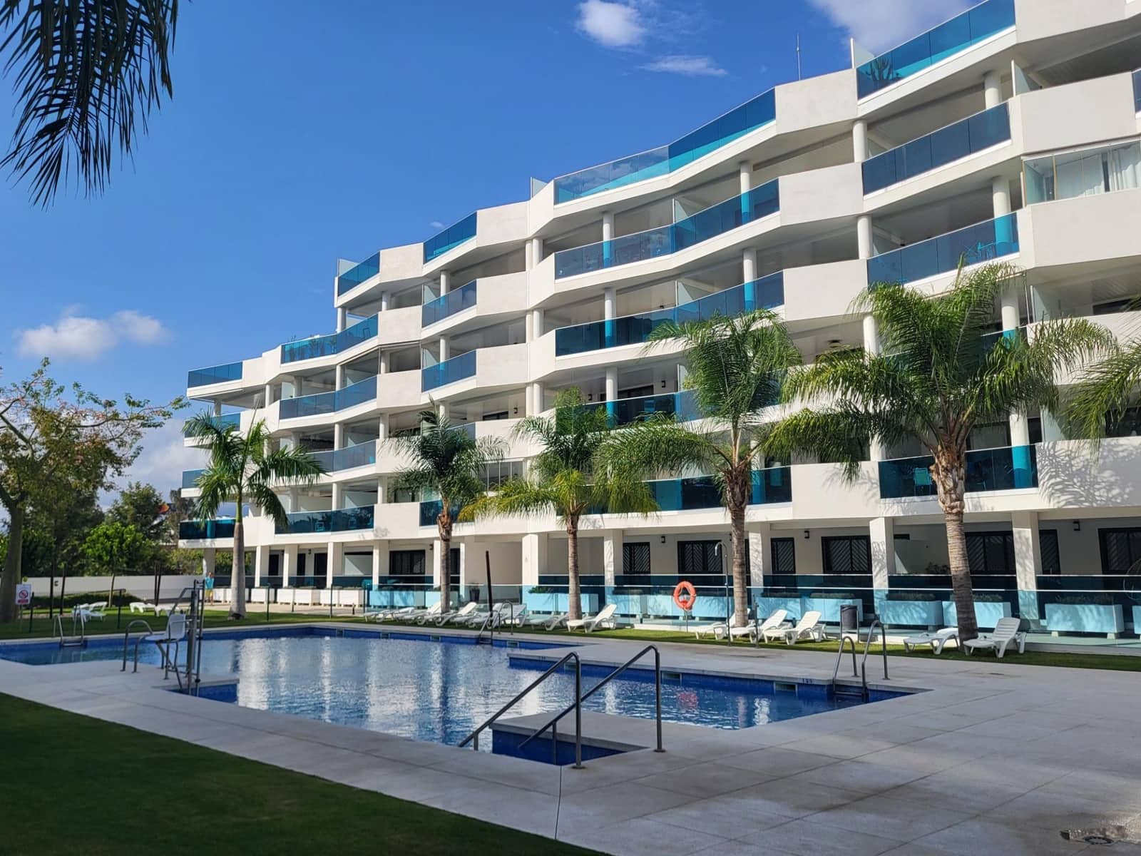 2 soveværelse Lejlighed til salg i Mijas med swimmingpool garage - € 411.600 (Ref: 10161624)