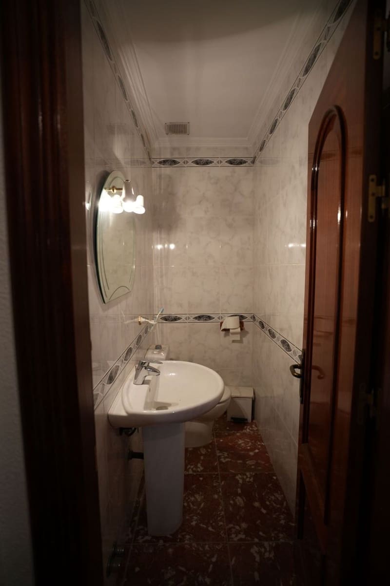 6 soverom Villa til salgs i Nijar - € 280 000 (Ref: 10072741)