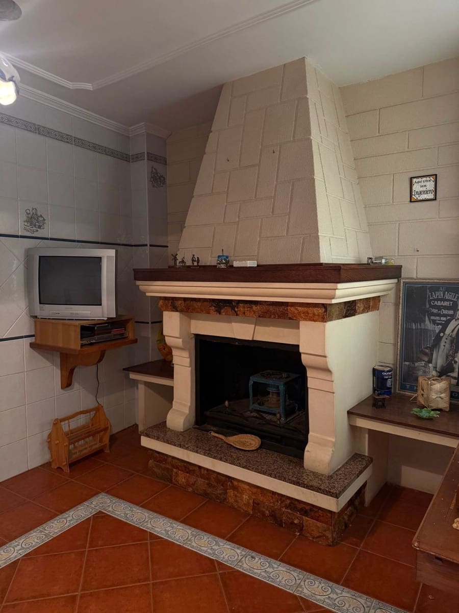 6 soverom Villa til salgs i Nijar - € 280 000 (Ref: 10072741)
