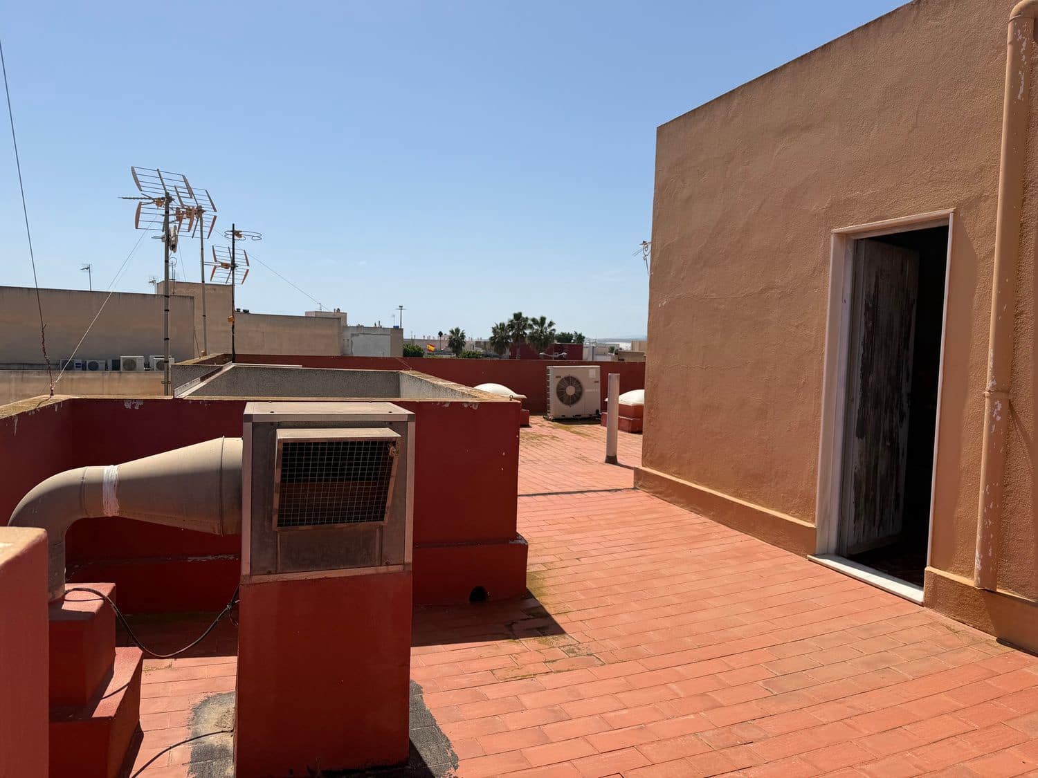 6 soverom Villa til salgs i Nijar - € 280 000 (Ref: 10072741)