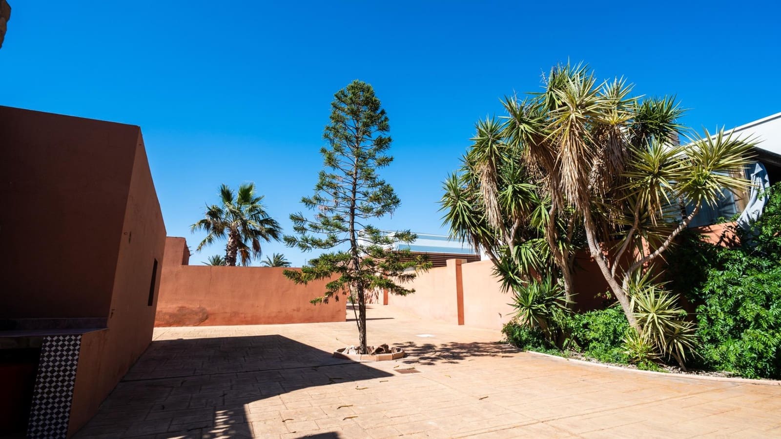 4 chambre Villa/Maison à vendre à Retamar avec garage - 690 000 € (Ref: 10072746)