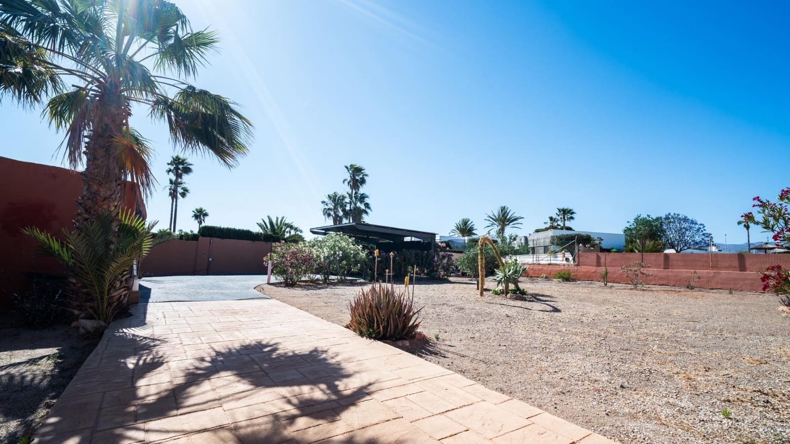 4 chambre Villa/Maison à vendre à Retamar avec garage - 690 000 € (Ref: 10072746)