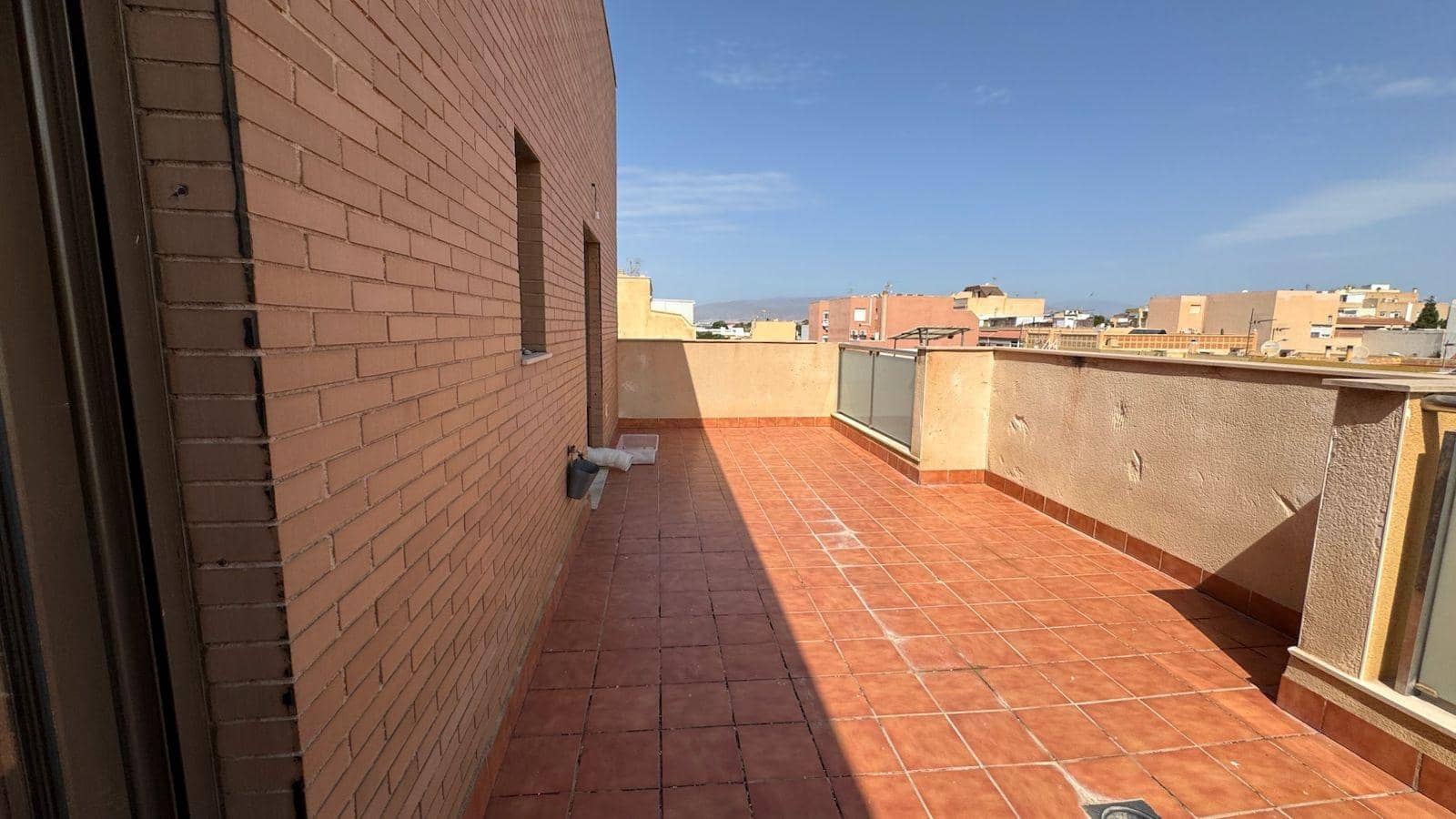 4 Zimmer Penthouse zu verkaufen in Almeria Stadt - 260.000 € (Ref: 10072766)