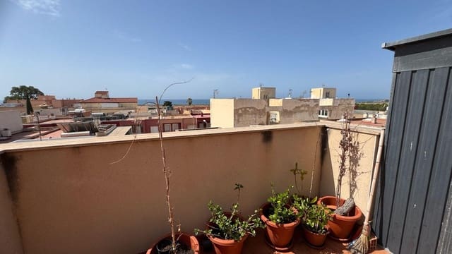 4 Zimmer Penthouse zu verkaufen in Almería Stadt - 260.000 € (Ref: 10072766)
