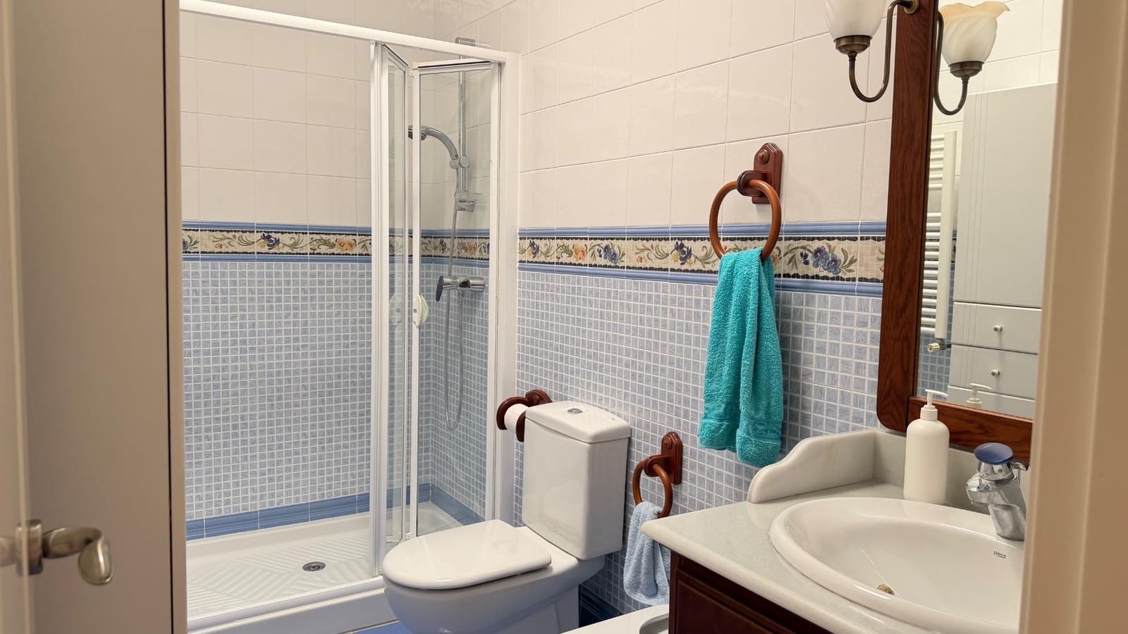 5 soverom Villa til salgs i Campohermoso - € 350 000 (Ref: 10072770)