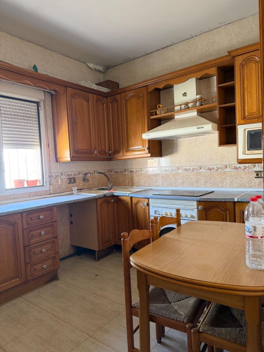 4 slaapkamer Appartement te koop in Campohermoso - € 300.000 (Ref: 10072774)