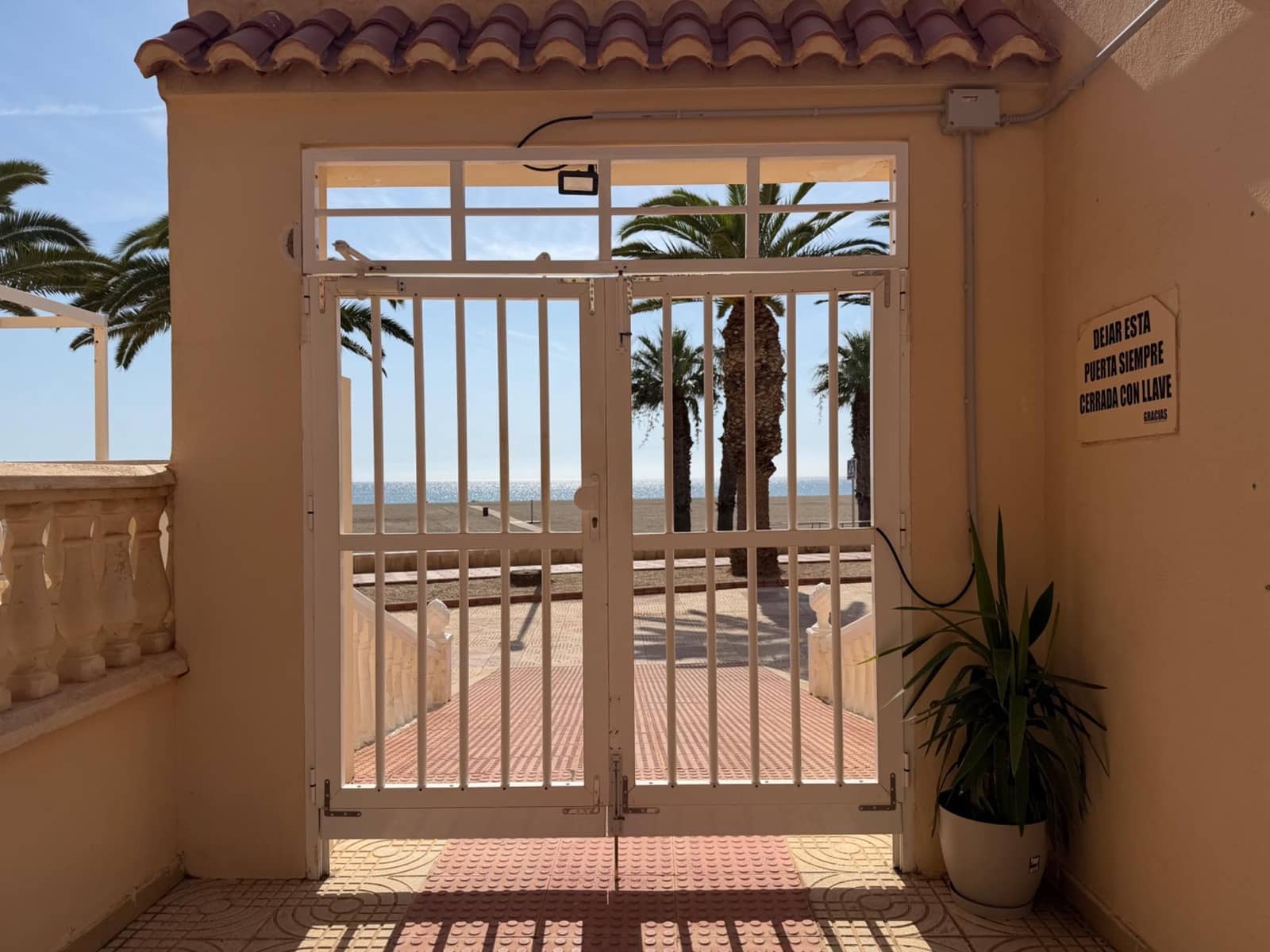 2 Zimmer Wohnung zu verkaufen in Roquetas de Mar mit Pool - 180.000 € (Ref: 10072778)