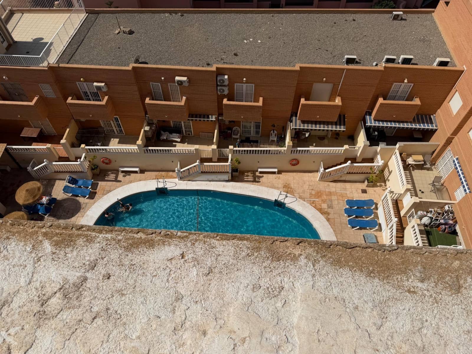 2 Zimmer Wohnung zu verkaufen in Roquetas de Mar mit Pool - 180.000 € (Ref: 10072778)