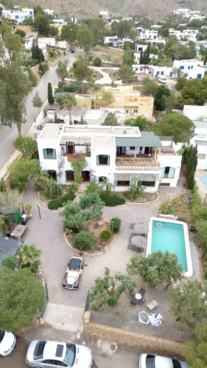 6 quarto Moradia para venda em Las Negras com piscina - 850 000 € (Ref: 10102677)