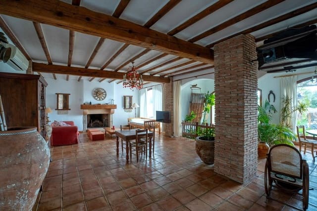 6 quarto Moradia para venda em Las Negras, Níjar com piscina - 850 000 € (Ref: 10102677)