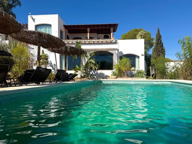 6 quarto Moradia para venda em Las Negras, Níjar com piscina - 850 000 € (Ref: 10102677)
