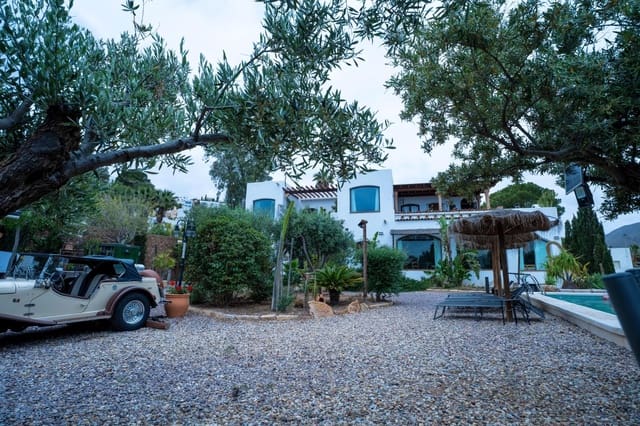 6 quarto Moradia para venda em Las Negras, Níjar com piscina - 850 000 € (Ref: 10102677)