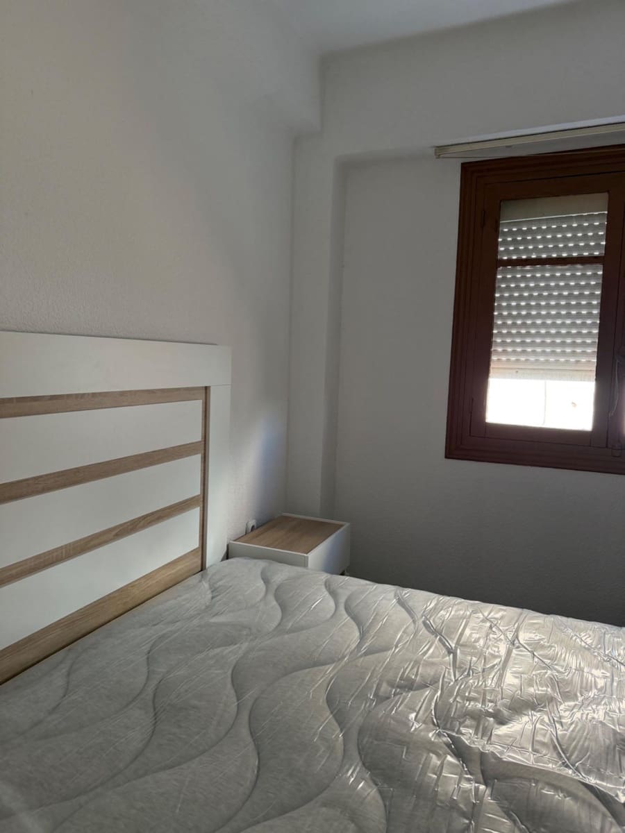 3 makuuhuone Asunto myytävänä paikassa Almeria kaupunki - 99 000 € (Ref: 10136120)