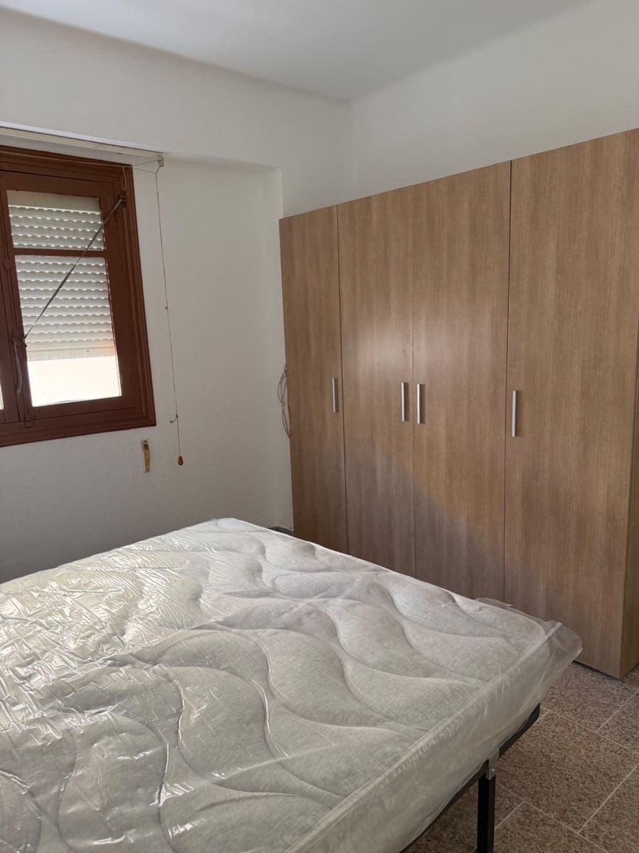 3 makuuhuone Asunto myytävänä paikassa Almeria kaupunki - 99 000 € (Ref: 10136120)