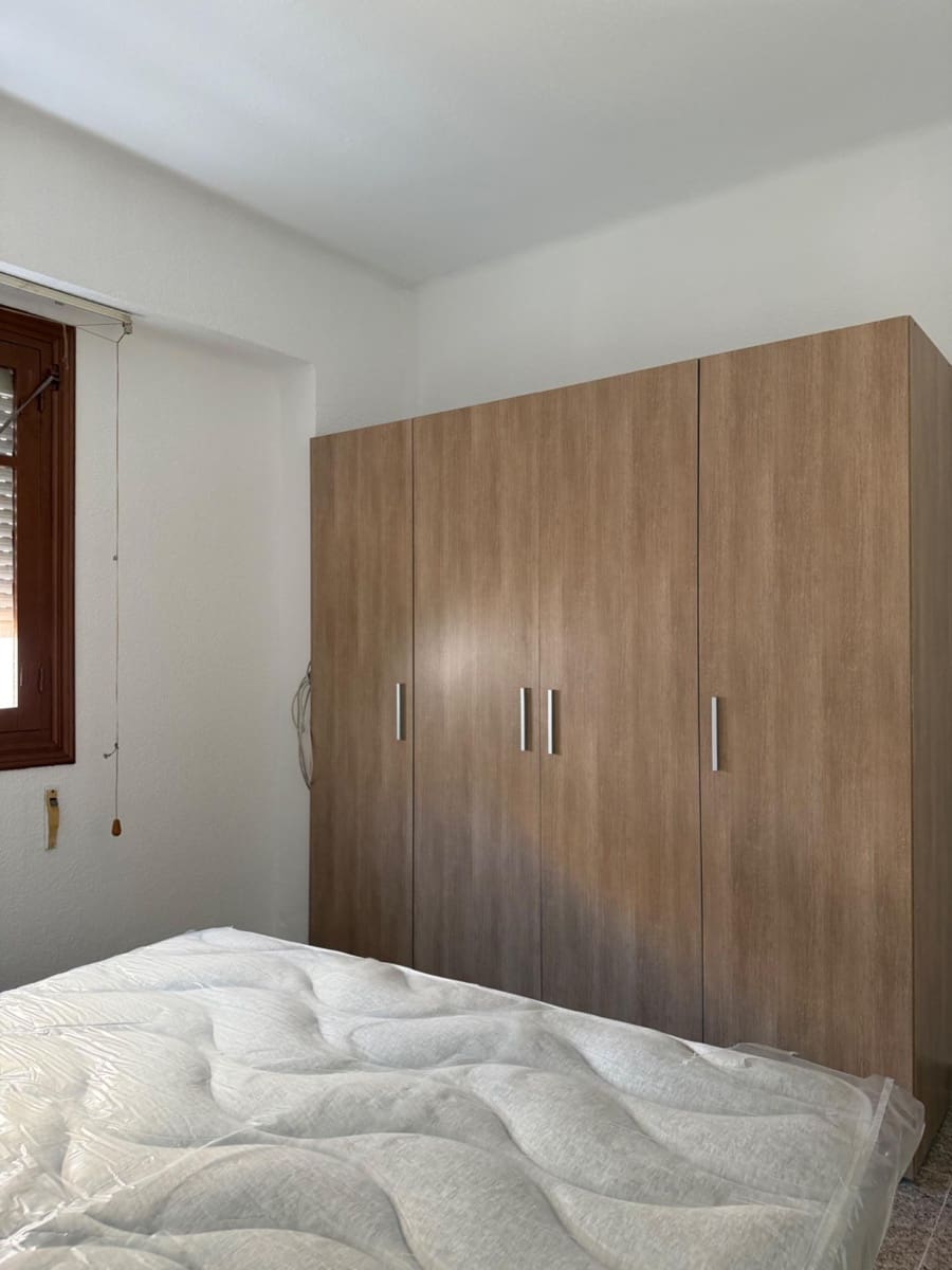 3 makuuhuone Asunto myytävänä paikassa Almeria kaupunki - 99 000 € (Ref: 10136120)