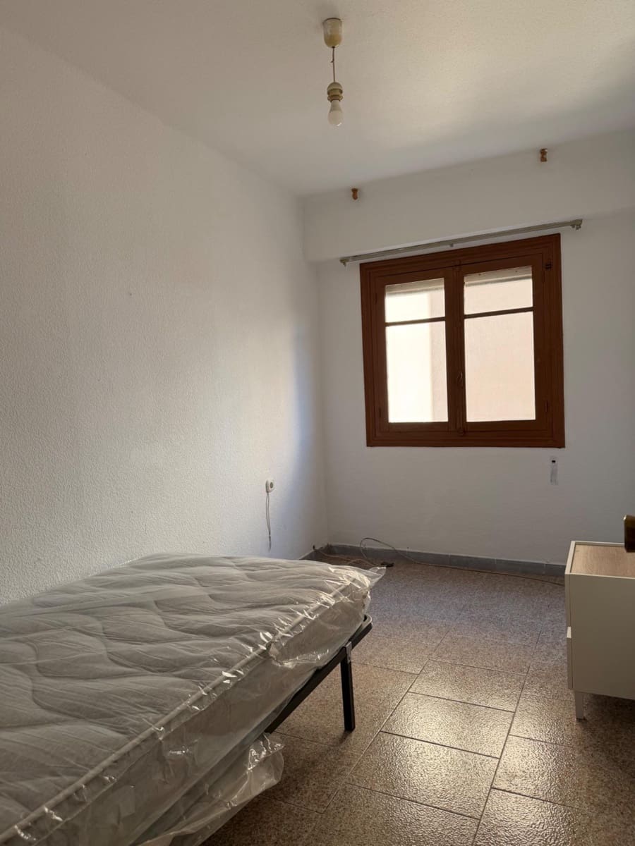 3 makuuhuone Asunto myytävänä paikassa Almeria kaupunki - 99 000 € (Ref: 10136120)