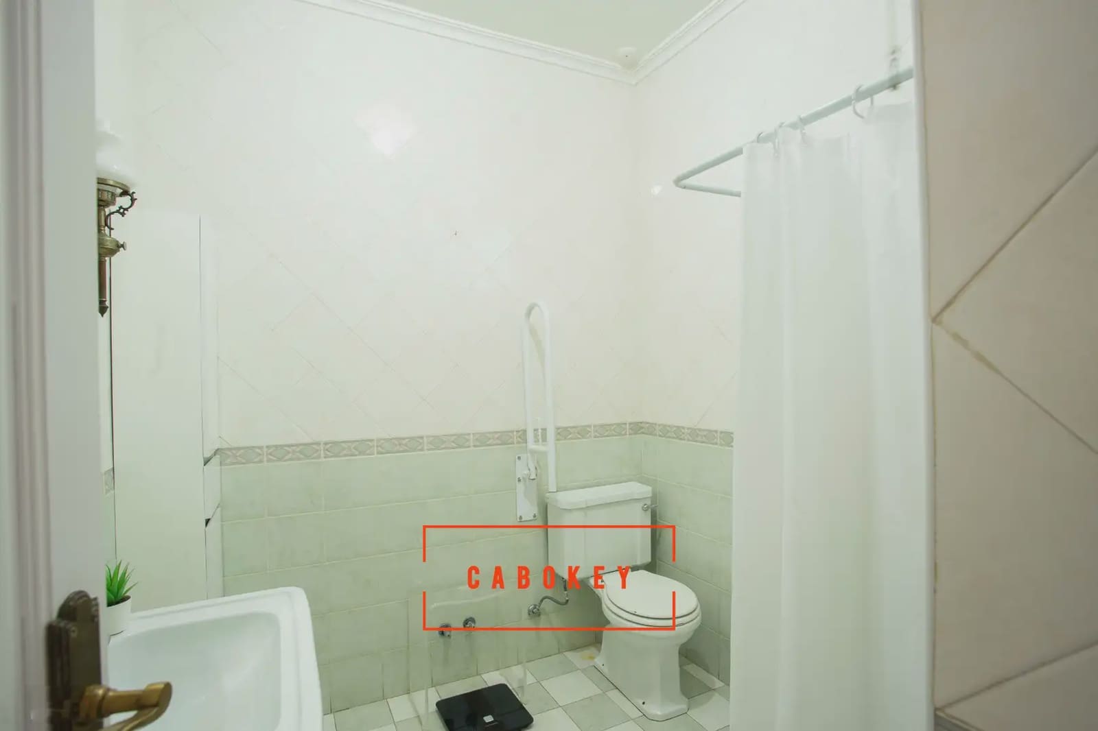 9 soveværelse Byhus til salg i Almeria by - € 665.000 (Ref: 10065312)