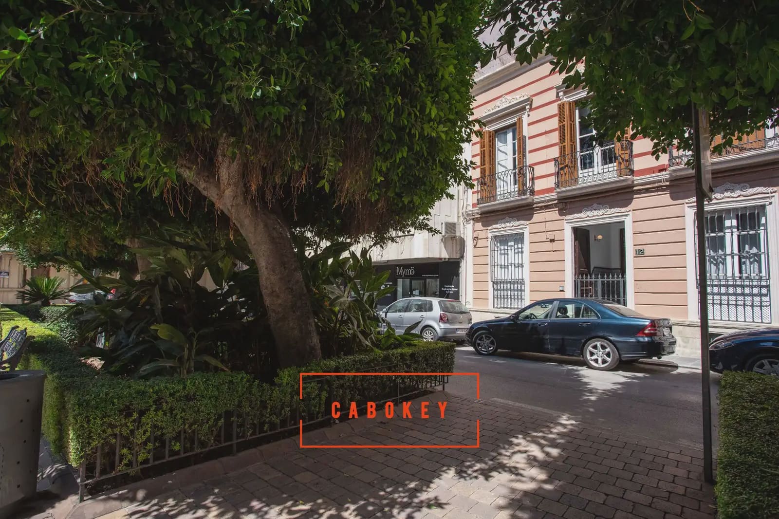 9 soveværelse Byhus til salg i Almeria by - € 665.000 (Ref: 10065312)