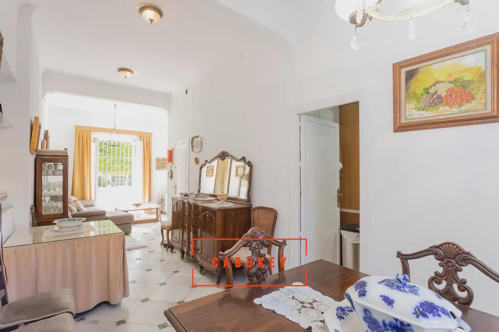 9 soveværelse Byhus til salg i Almeria by - € 665.000 (Ref: 10065312)