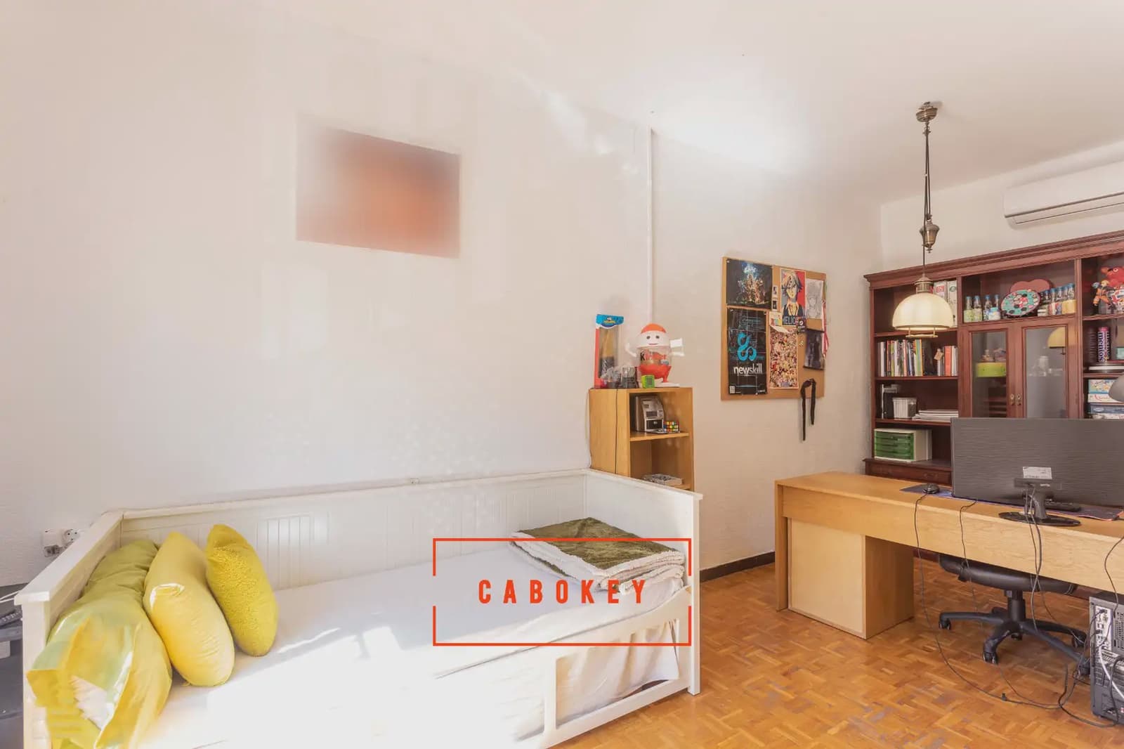9 soveværelse Byhus til salg i Almeria by - € 665.000 (Ref: 10065312)