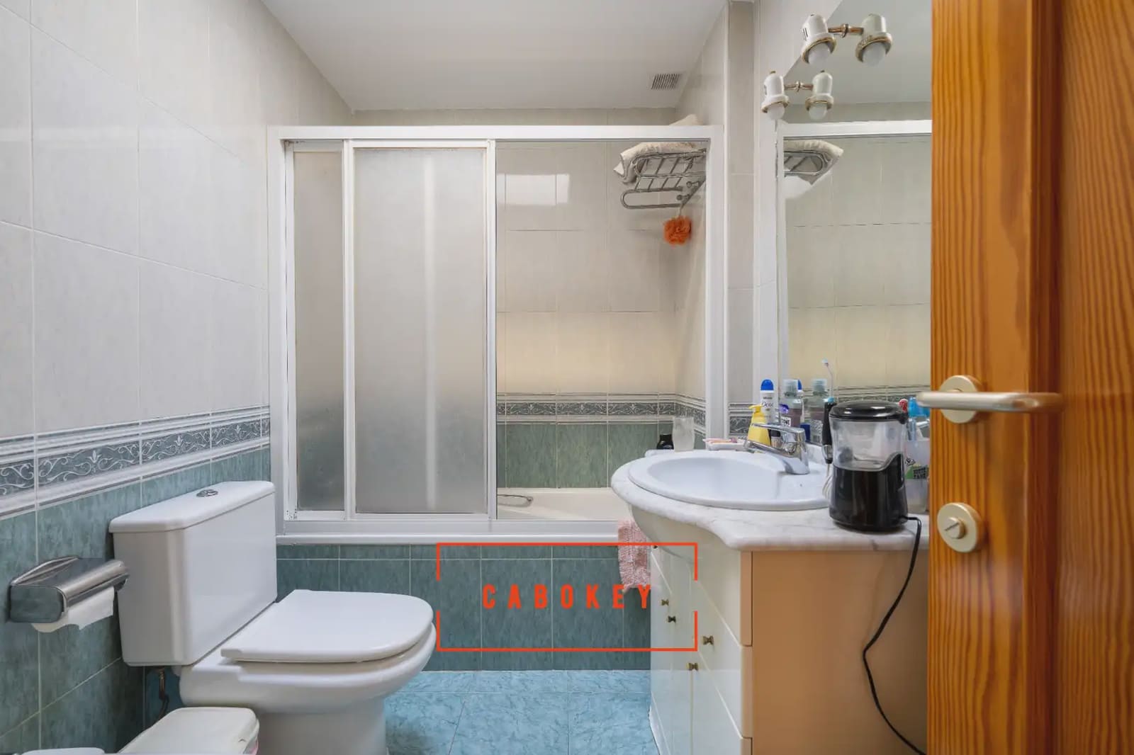 6 quarto Moradia Geminada para venda em Almeria cidade com garagem - 340 000 € (Ref: 10065321)