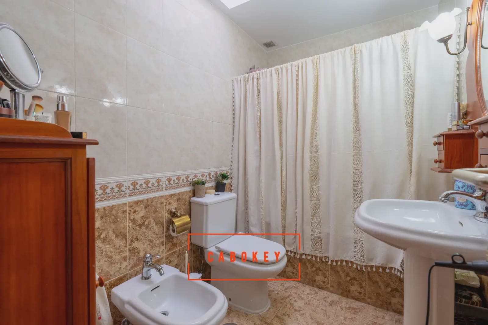 6 quarto Moradia Geminada para venda em Almeria cidade com garagem - 340 000 € (Ref: 10065321)