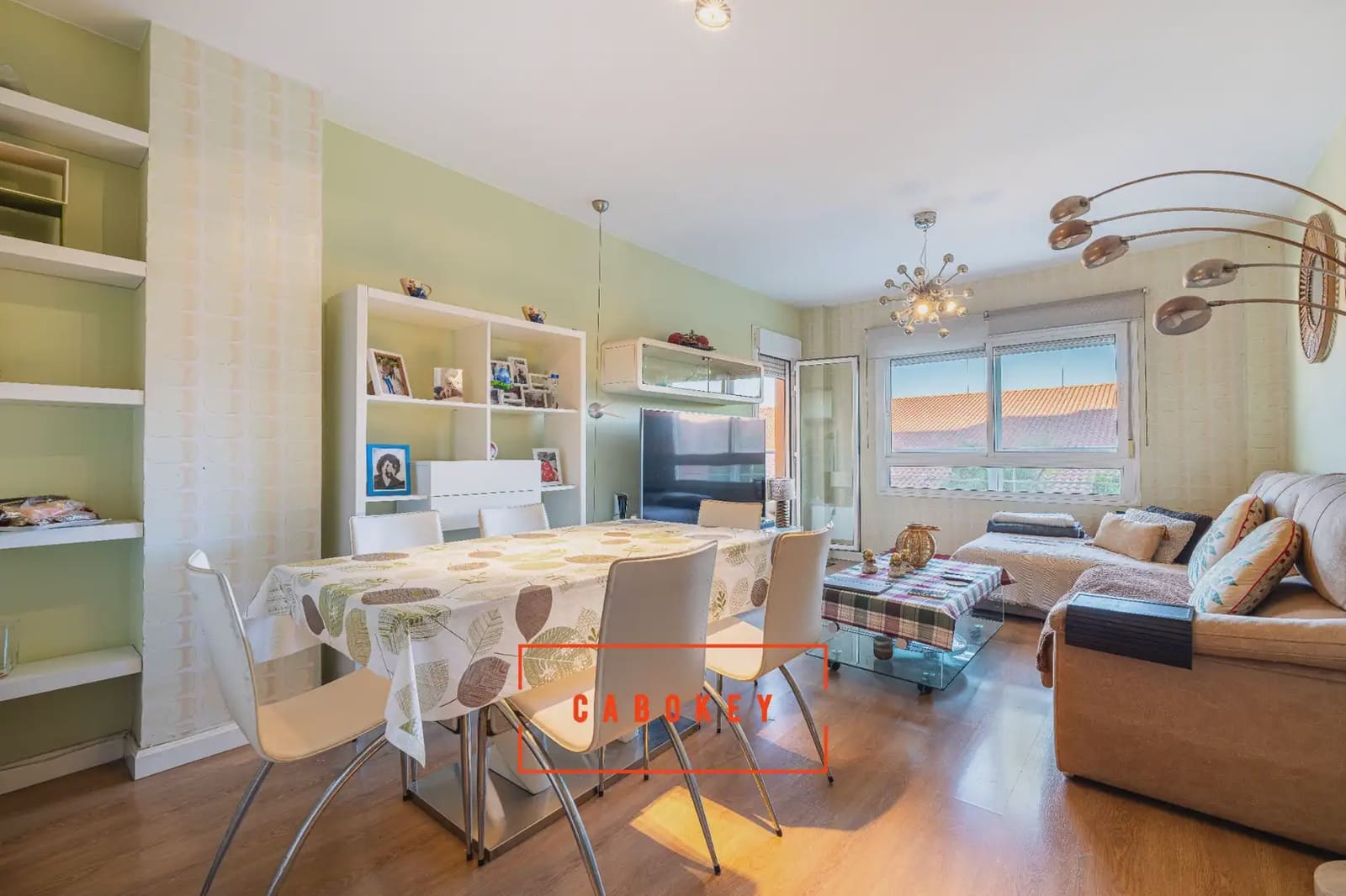 3 Zimmer Wohnung zu verkaufen in Roquetas de Mar mit Garage - 205.000 € (Ref: 10065322)