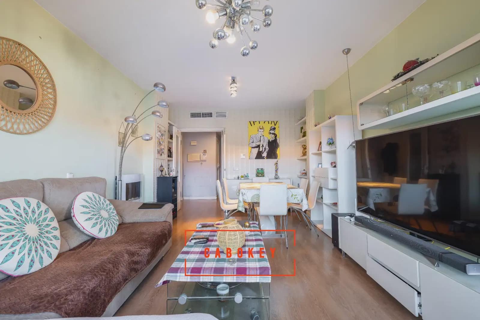 3 Zimmer Wohnung zu verkaufen in Roquetas de Mar mit Garage - 205.000 € (Ref: 10065322)