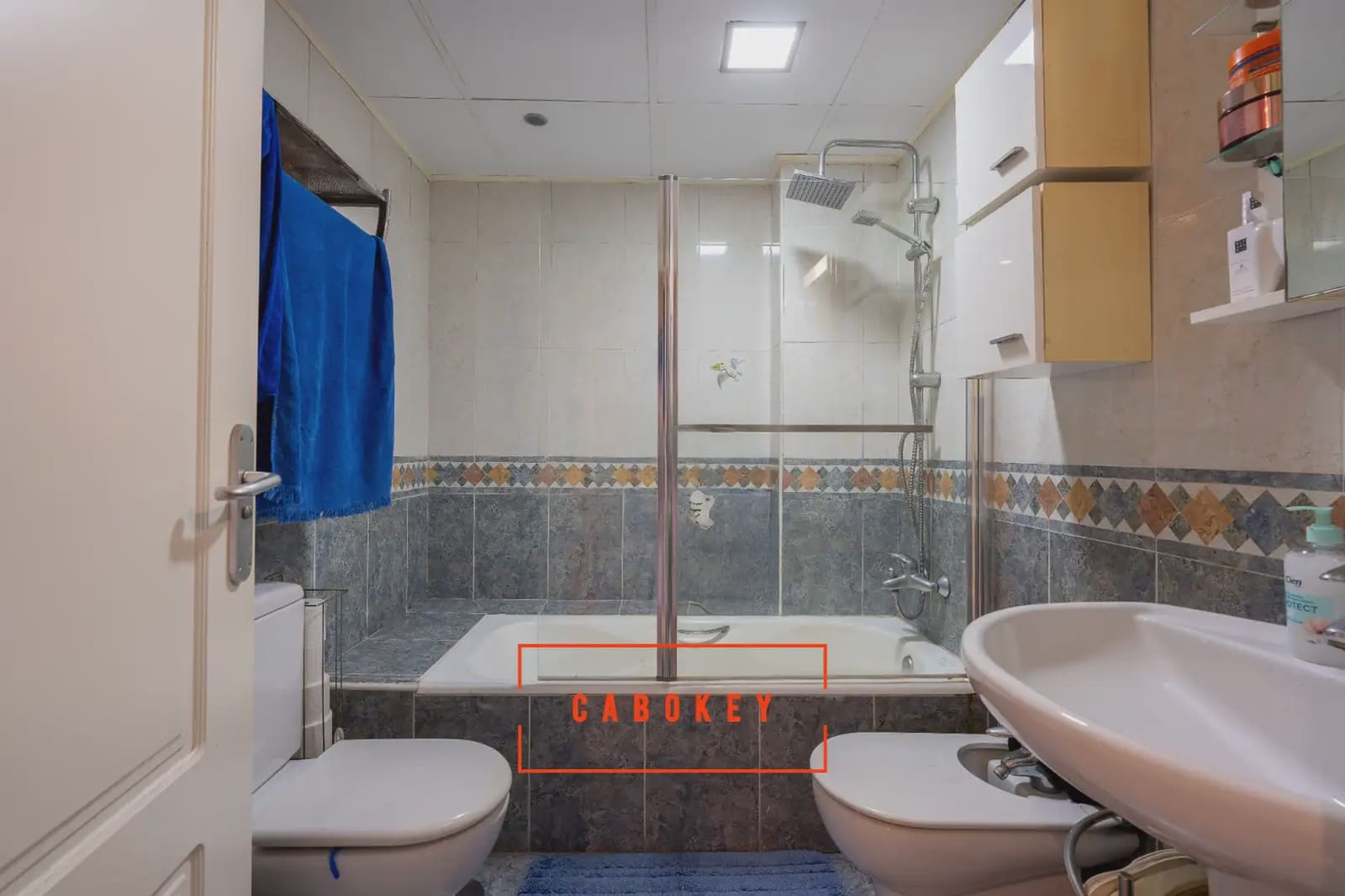 3 Zimmer Wohnung zu verkaufen in Roquetas de Mar mit Garage - 205.000 € (Ref: 10065322)