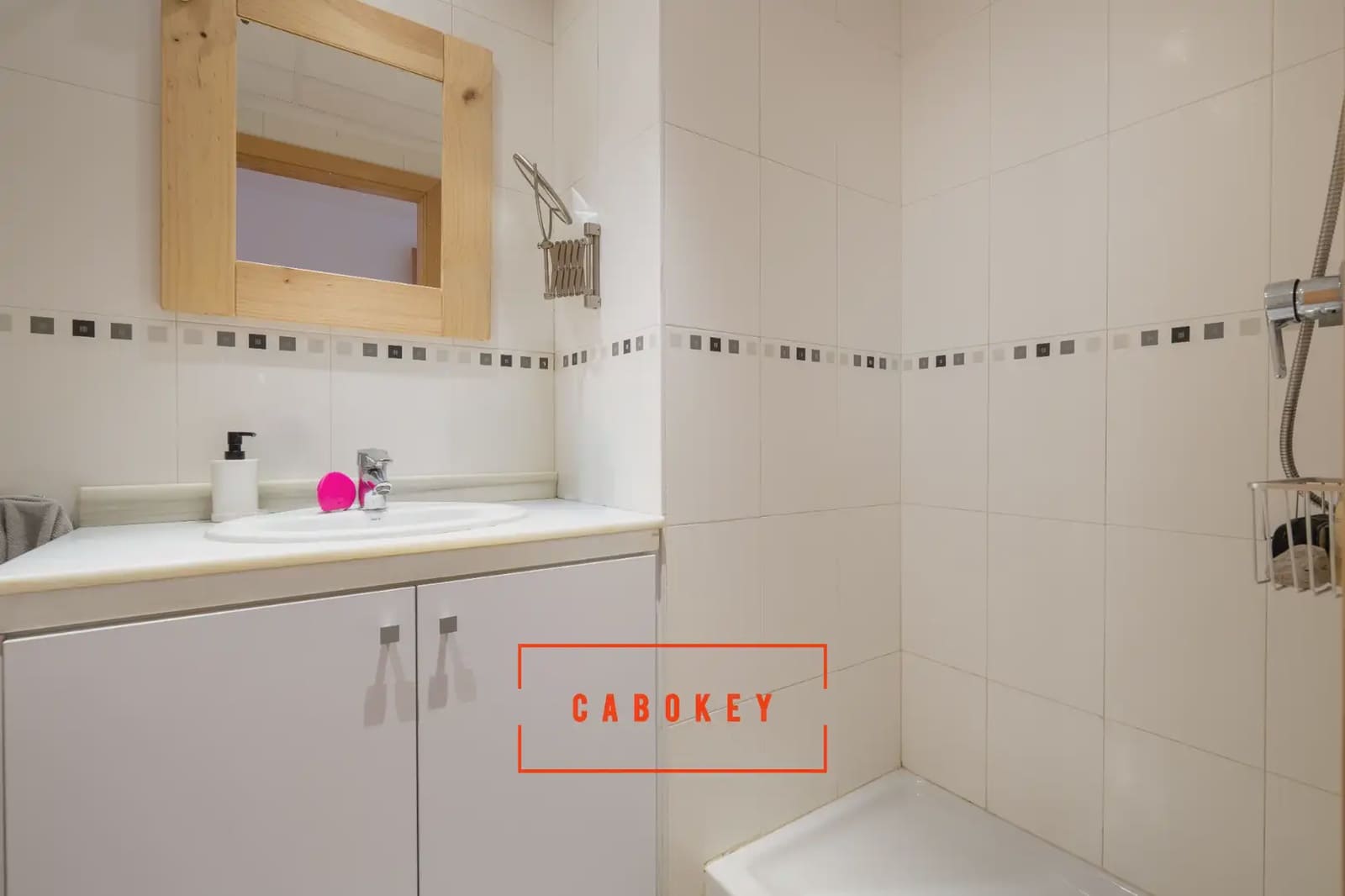 3 sovrum Lägenhet till salu i Almeria stad med pool garage - 275 000 € (Ref: 10085364)