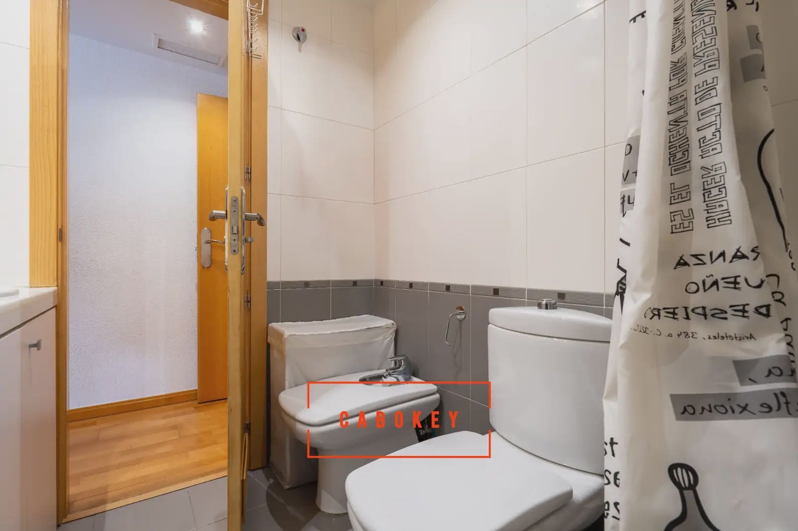 3 sovrum Lägenhet till salu i Almeria stad med pool garage - 275 000 € (Ref: 10085364)