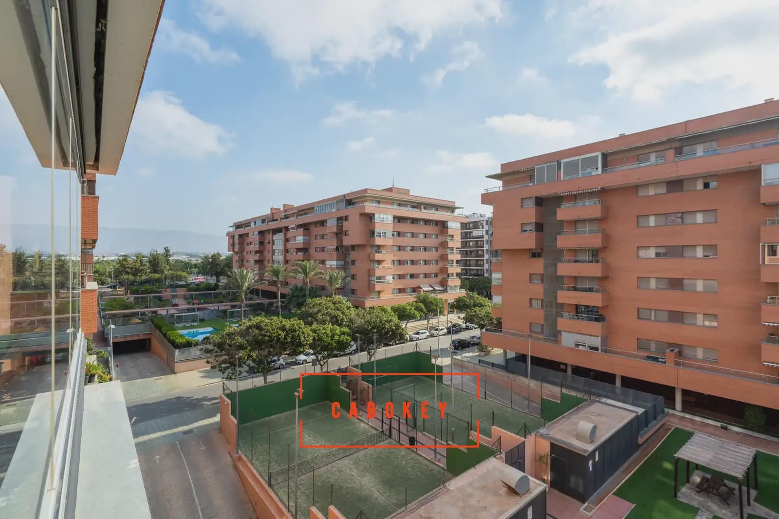3 sovrum Lägenhet till salu i Almeria stad med pool garage - 275 000 € (Ref: 10085364)