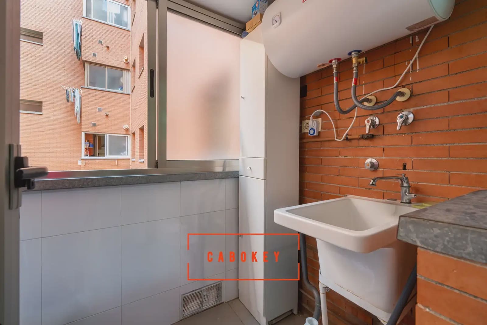 3 sovrum Lägenhet till salu i Almeria stad med pool garage - 275 000 € (Ref: 10085364)