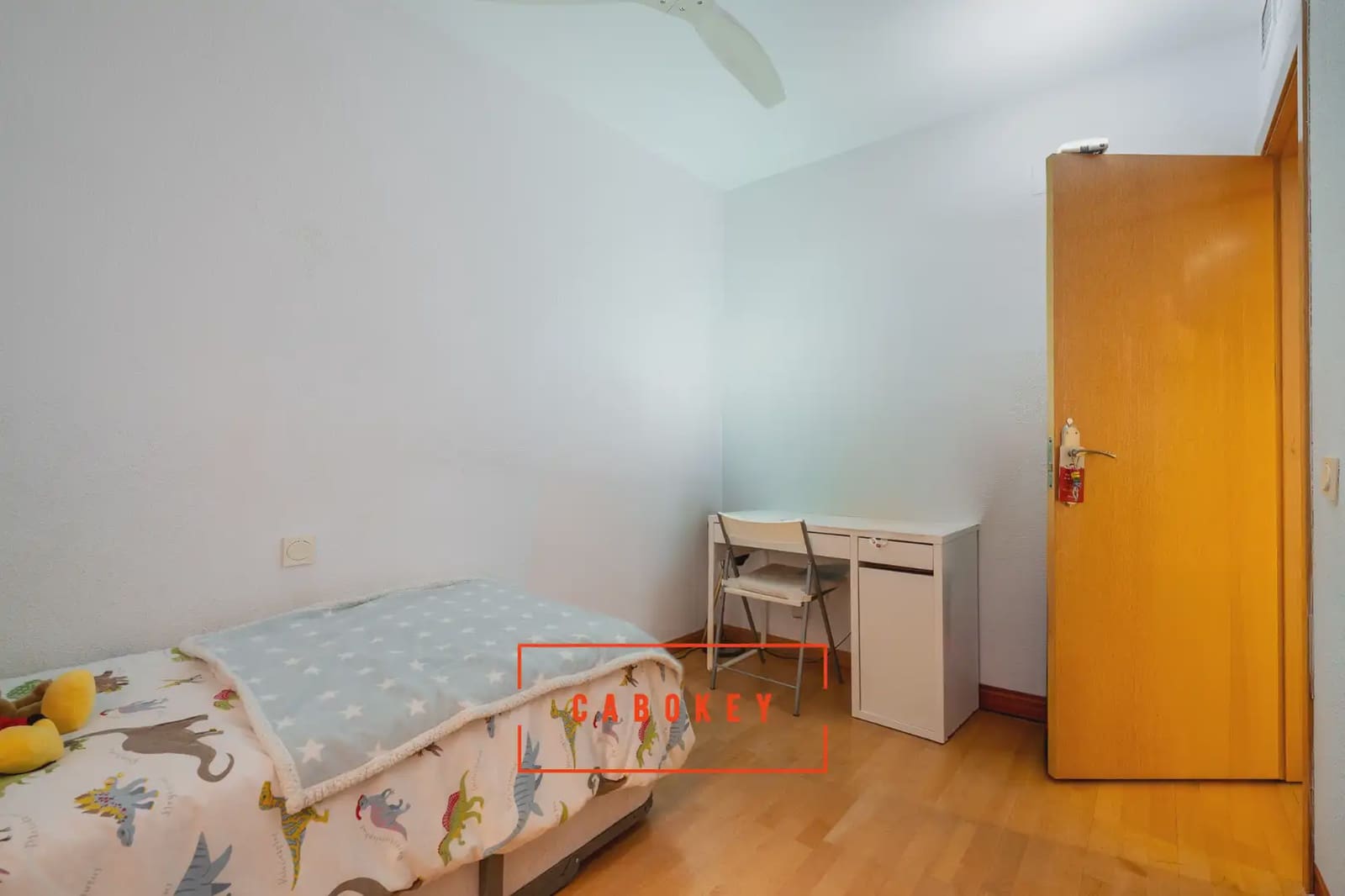3 sovrum Lägenhet till salu i Almeria stad med pool garage - 275 000 € (Ref: 10085364)