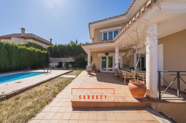 3 sovrum Villa till salu i Otura med pool garage - 540 000 € (Ref: 10085426)
