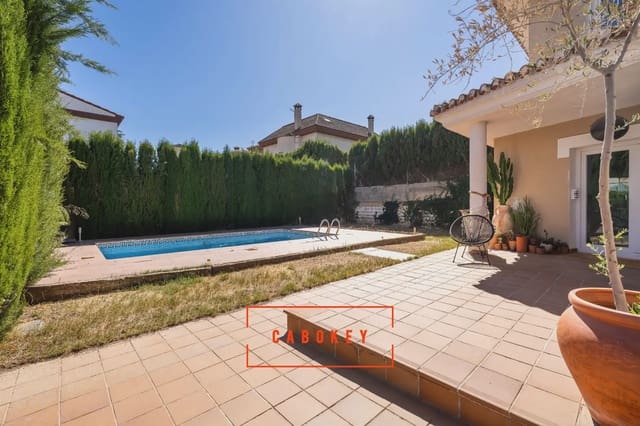 3 sovrum Villa till salu i Otura med pool garage - 540 000 € (Ref: 10085426)