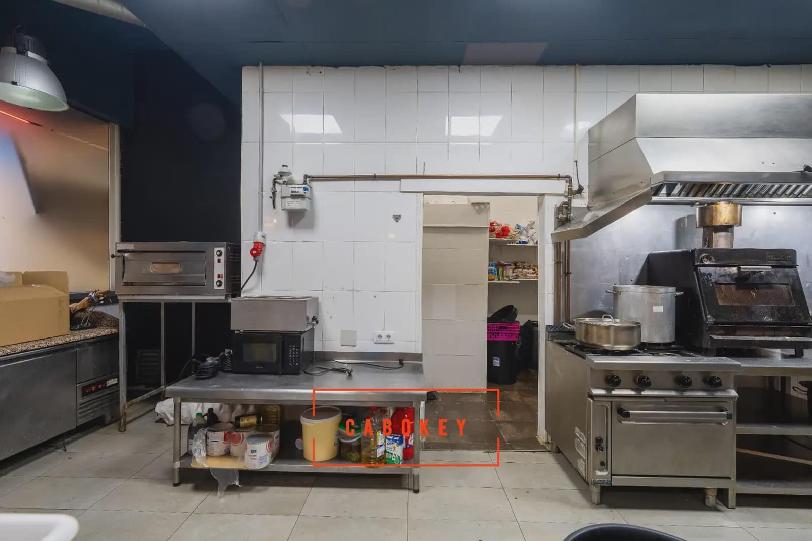 Commercieel te koop in Almeria stad - € 50.000 (Ref: 10088460)