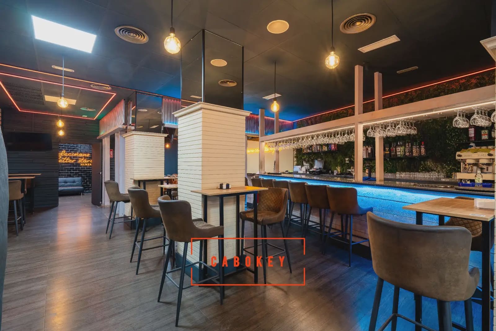 Commercieel te koop in Almeria stad - € 50.000 (Ref: 10088460)