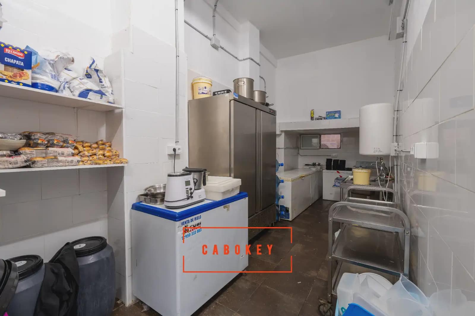 Commercieel te koop in Almeria stad - € 50.000 (Ref: 10088460)