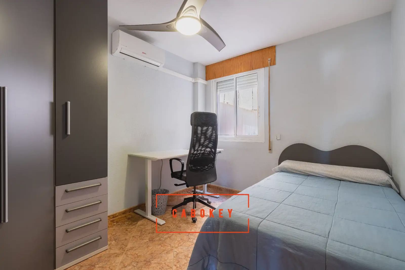 4 quarto Apartamento para venda em Almeria cidade com garagem - 180 000 € (Ref: 10120260)