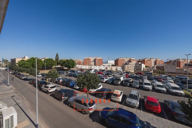 4 quarto Apartamento para venda em Los Molinos - Villa Blanca, Almeria cidade com garagem - 180 000 € (Ref: 10120260)