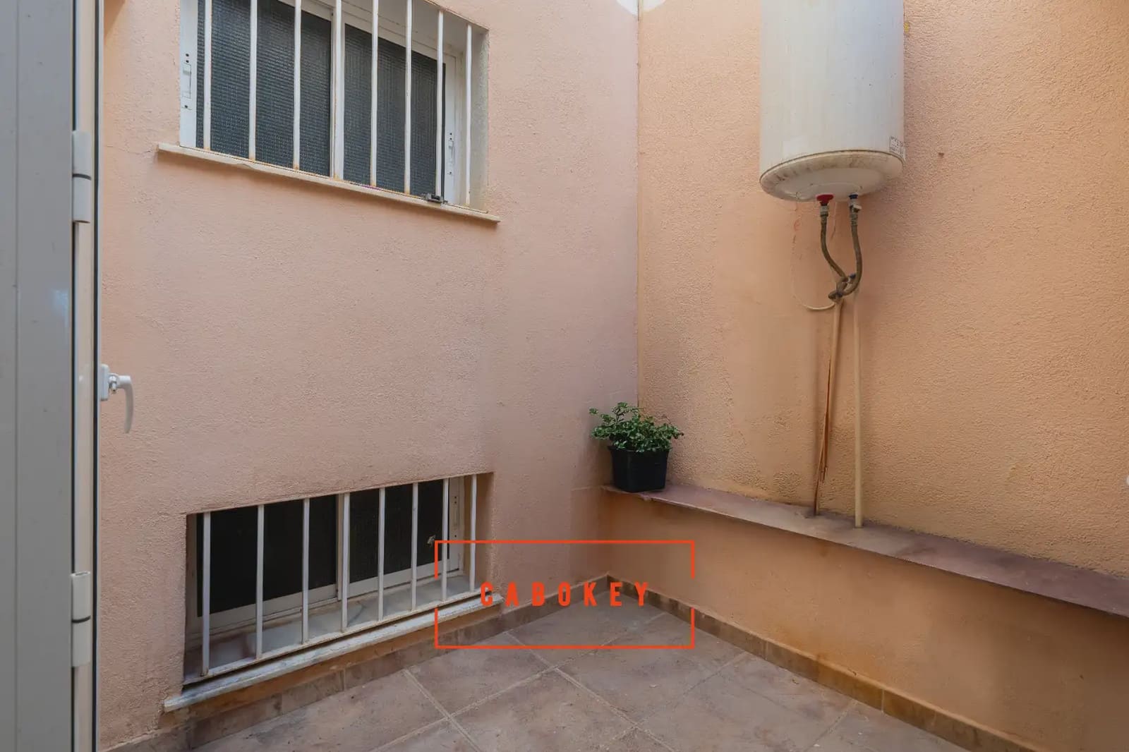 4 quarto Apartamento para venda em Almeria cidade com garagem - 180 000 € (Ref: 10120260)