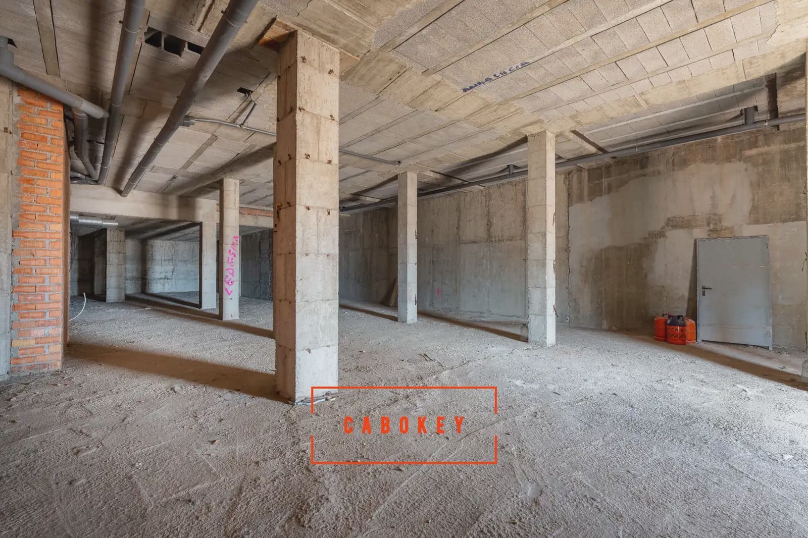 Commerciale da affittare in Roquetas de Mar - 3.800 € (Rif: 10154261)